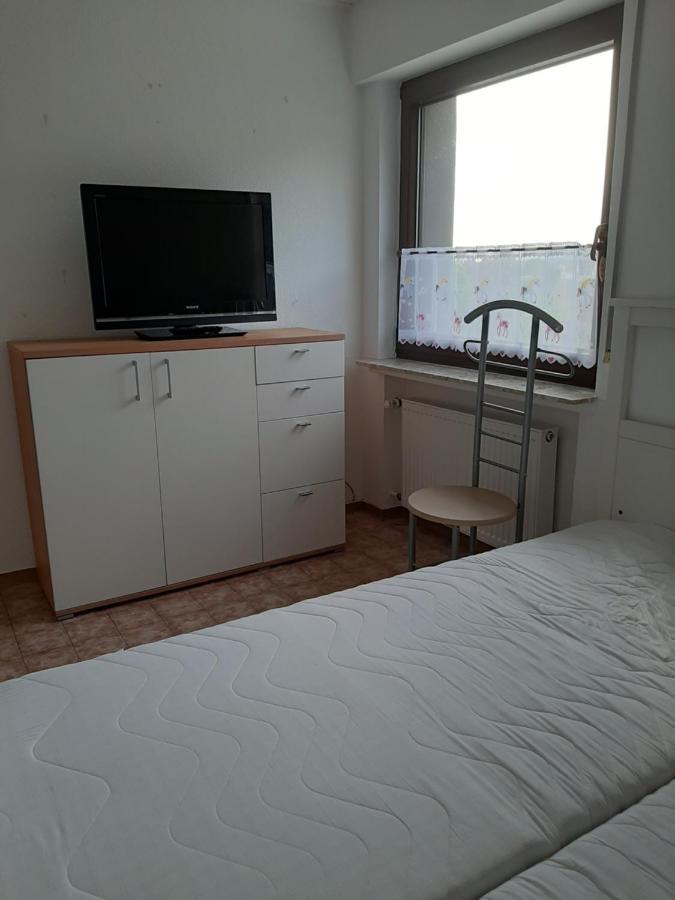 Familienfreundliche Ferienwohnung Auf Dem Lande Monteur Wohnung Hessisch Oldendorf Luaran gambar